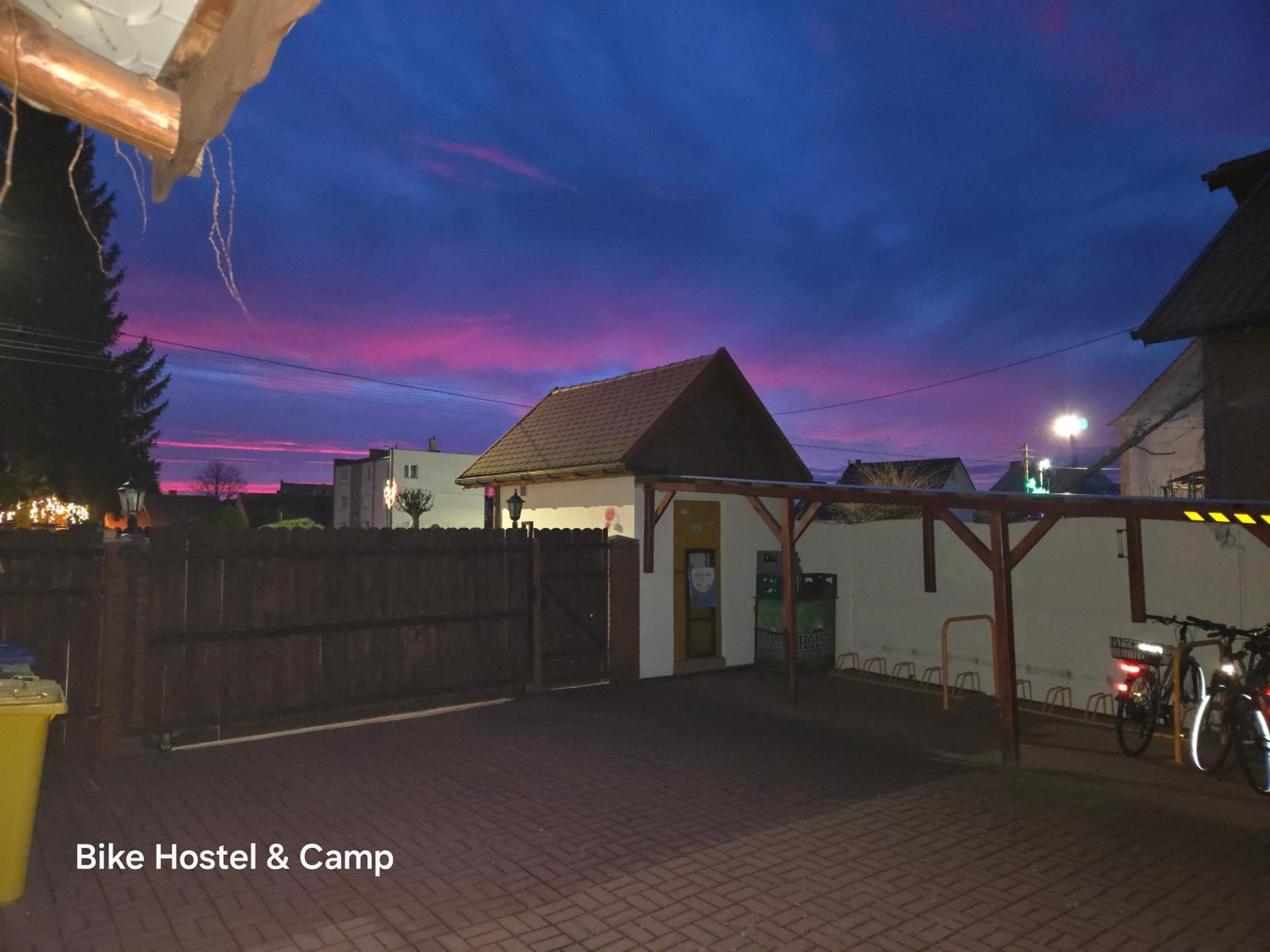 Przewóz Bike Hostel&Camp מראה חיצוני תמונה